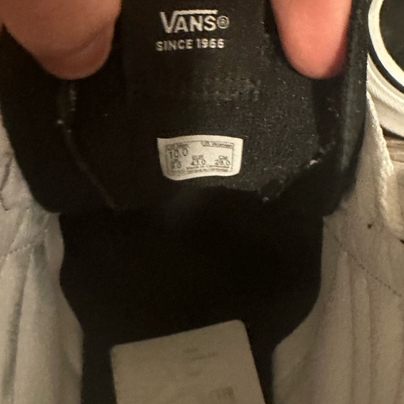 VANS Peace Paisley Sk8-Hi Shoes. - Picture 3 of 5